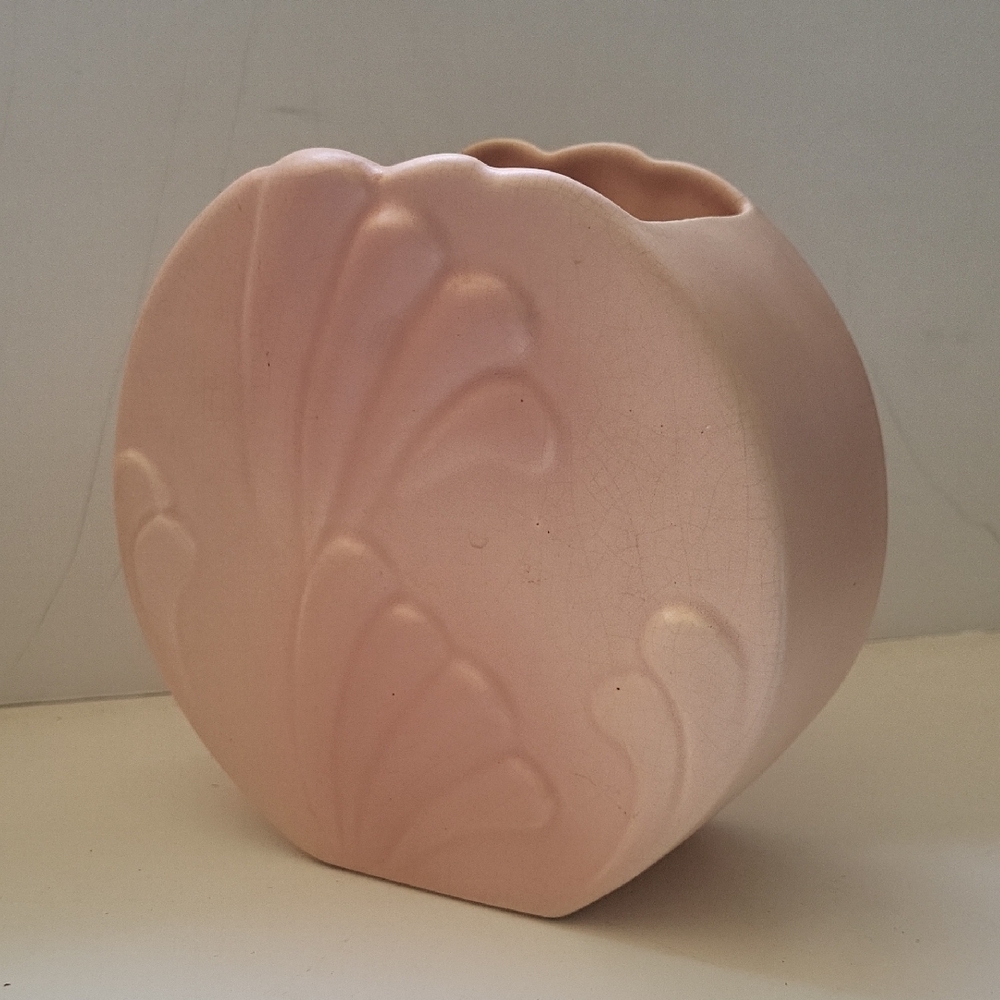Vintage Weller Art Deco Blush Ceramic Vase